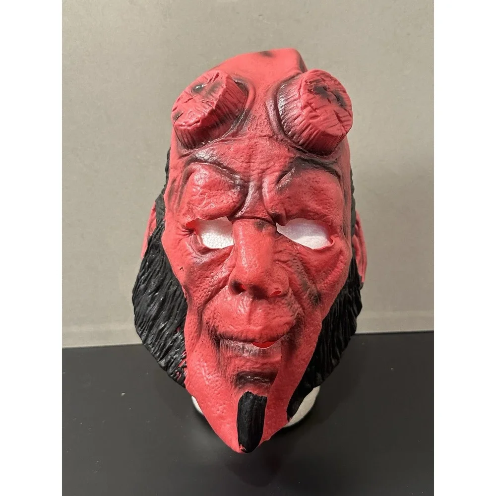 Hellboy Cosplay Mask‎ Vynil